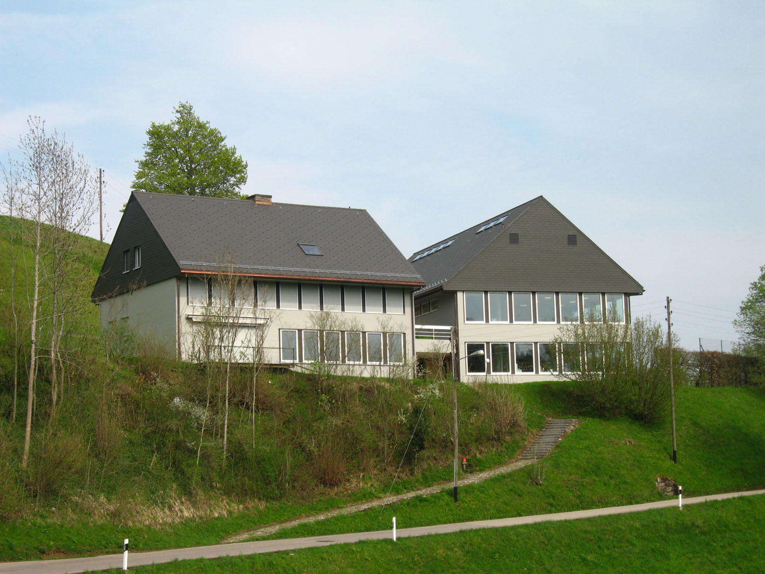 Schulhaus Sternenberg 2006